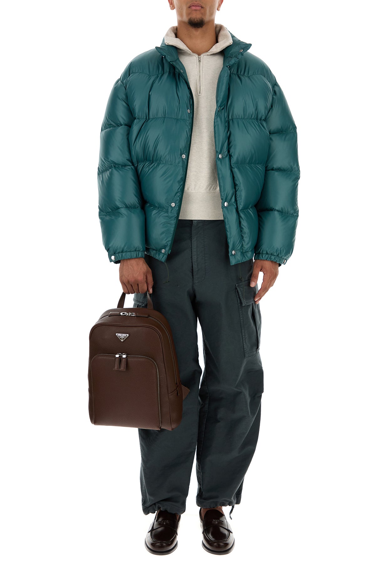 2000016216103-2000016808674-2000016215977-2000016215090-2000016213249