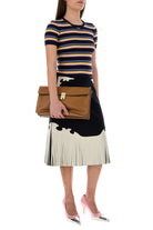 2000015735971-2000015520966-2000016409925-2000016409390