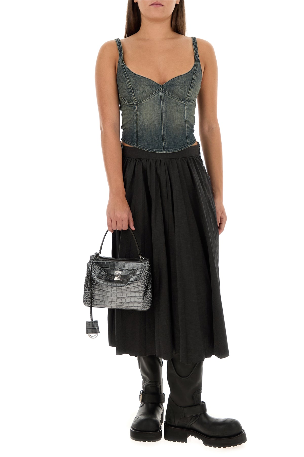 2000016619935-2000017001555-2000017002064-2000017002903