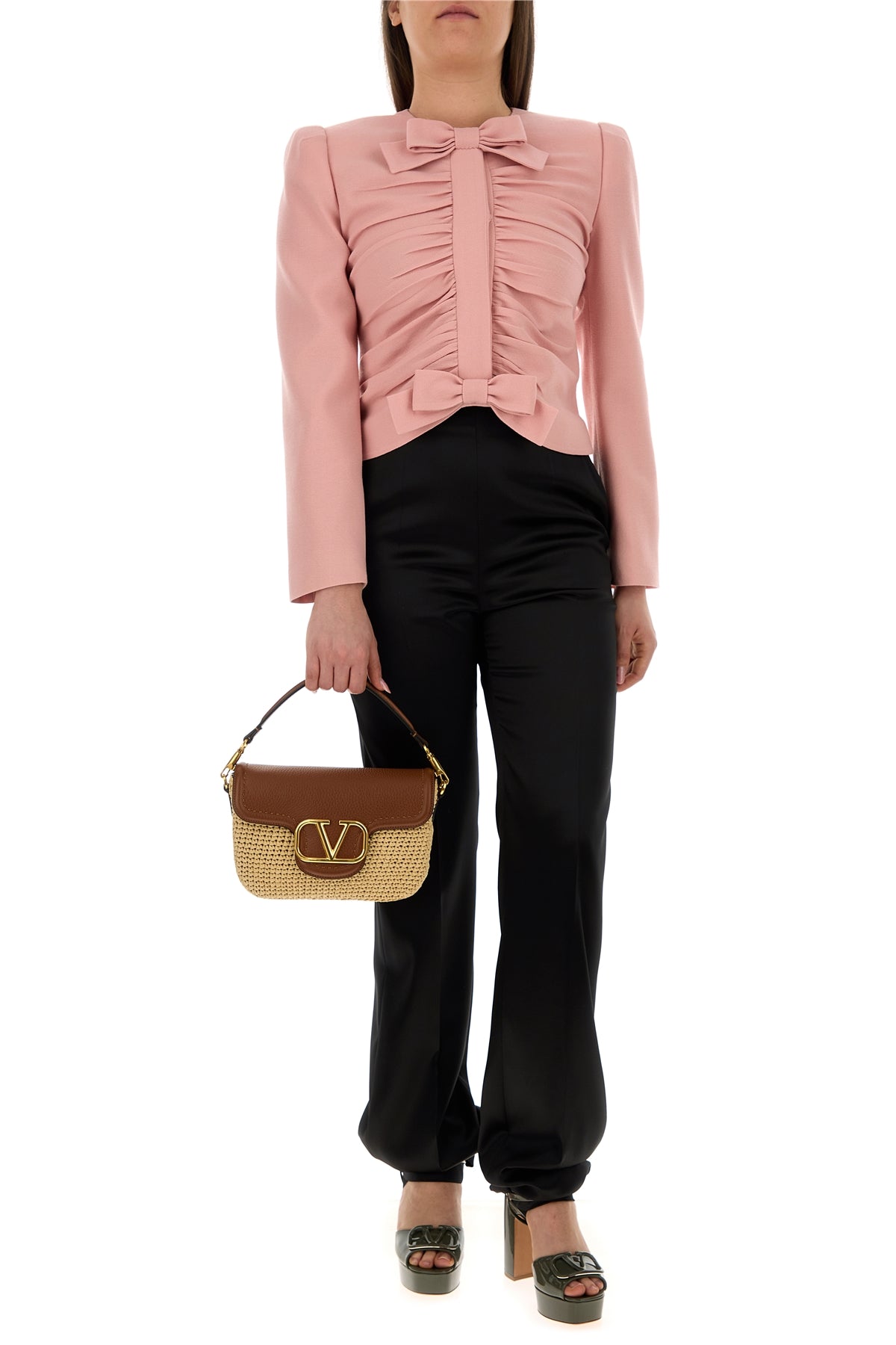 2000017251868-2000018328217-2000018328286